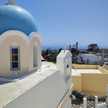 Central Santorini Serenity Rooms Тира Экстерьер фото